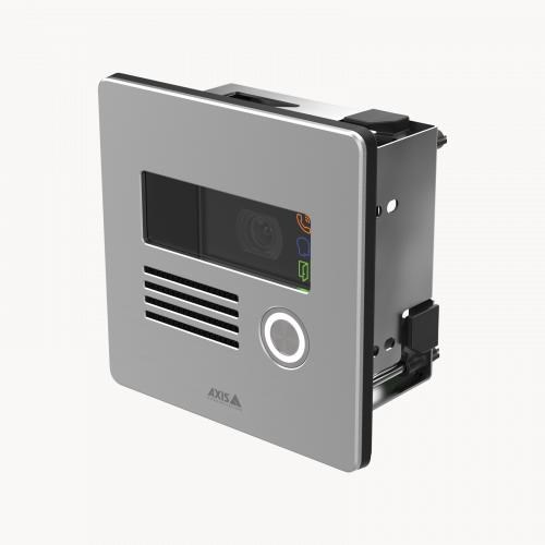 1600_ti8202-w-i8016-angle-left-2104.png